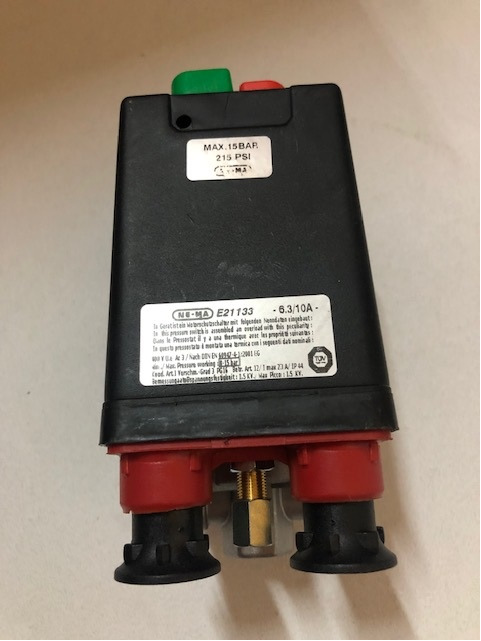 Pressostat 400V Tri-11b CONDOR MDR3 (4voies) pour